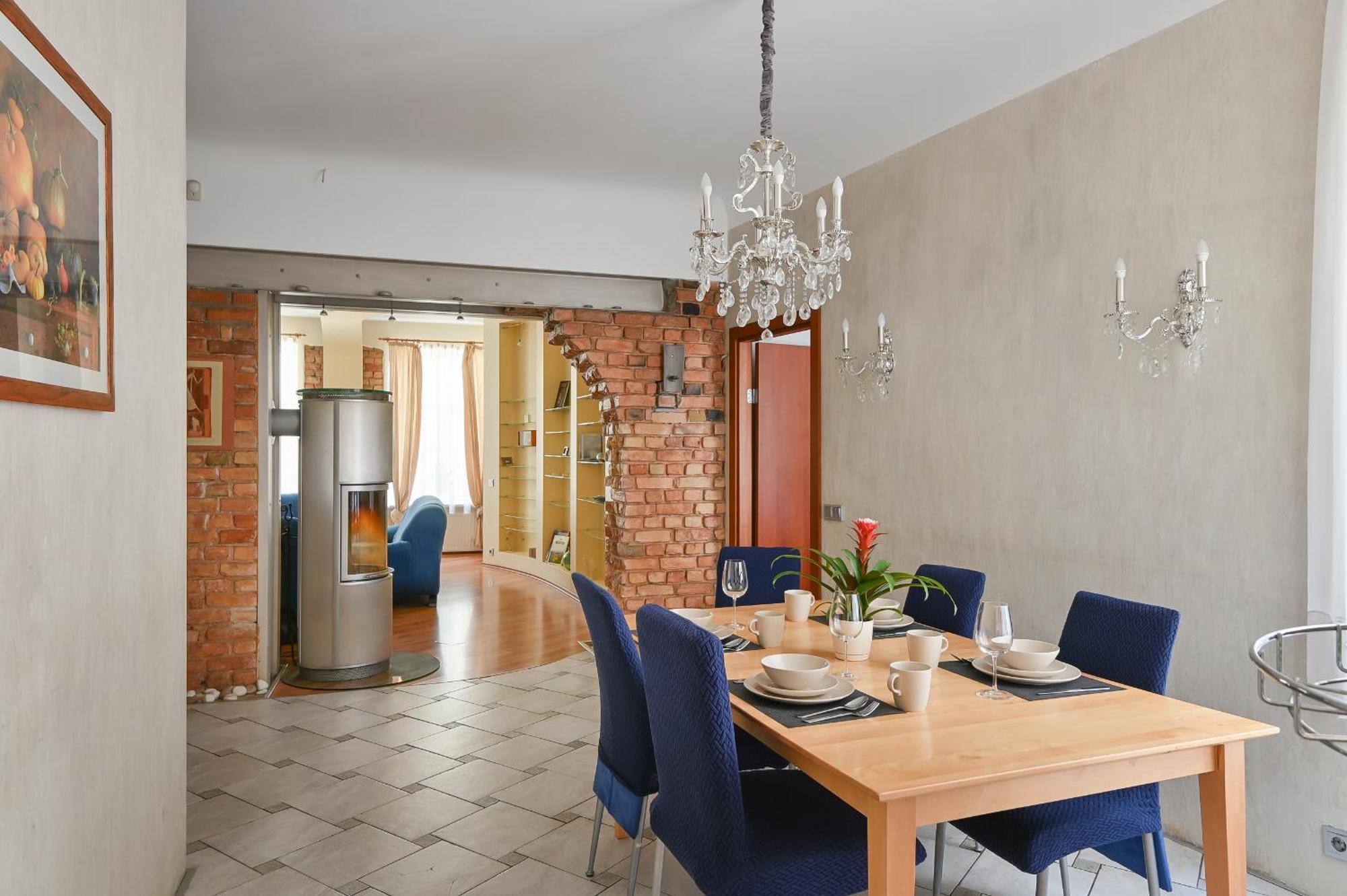 2-Bdrm Quiet Central Apartment Rīga Exterior foto